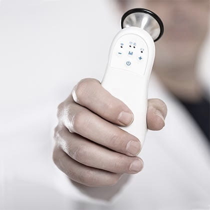 Stetoskop-elektroniczny-przystosowany-dla-lekarzy-z-wadami-słuchu-eKuore-Pro-Amplified